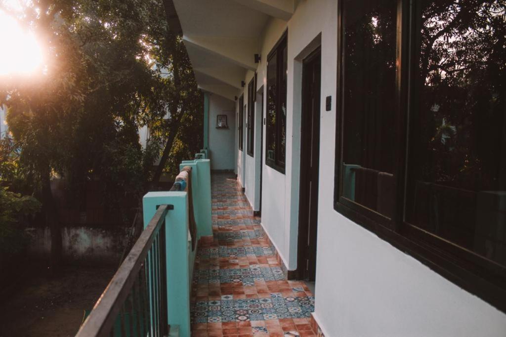 Carolina Guesthouse Colva Esterno foto